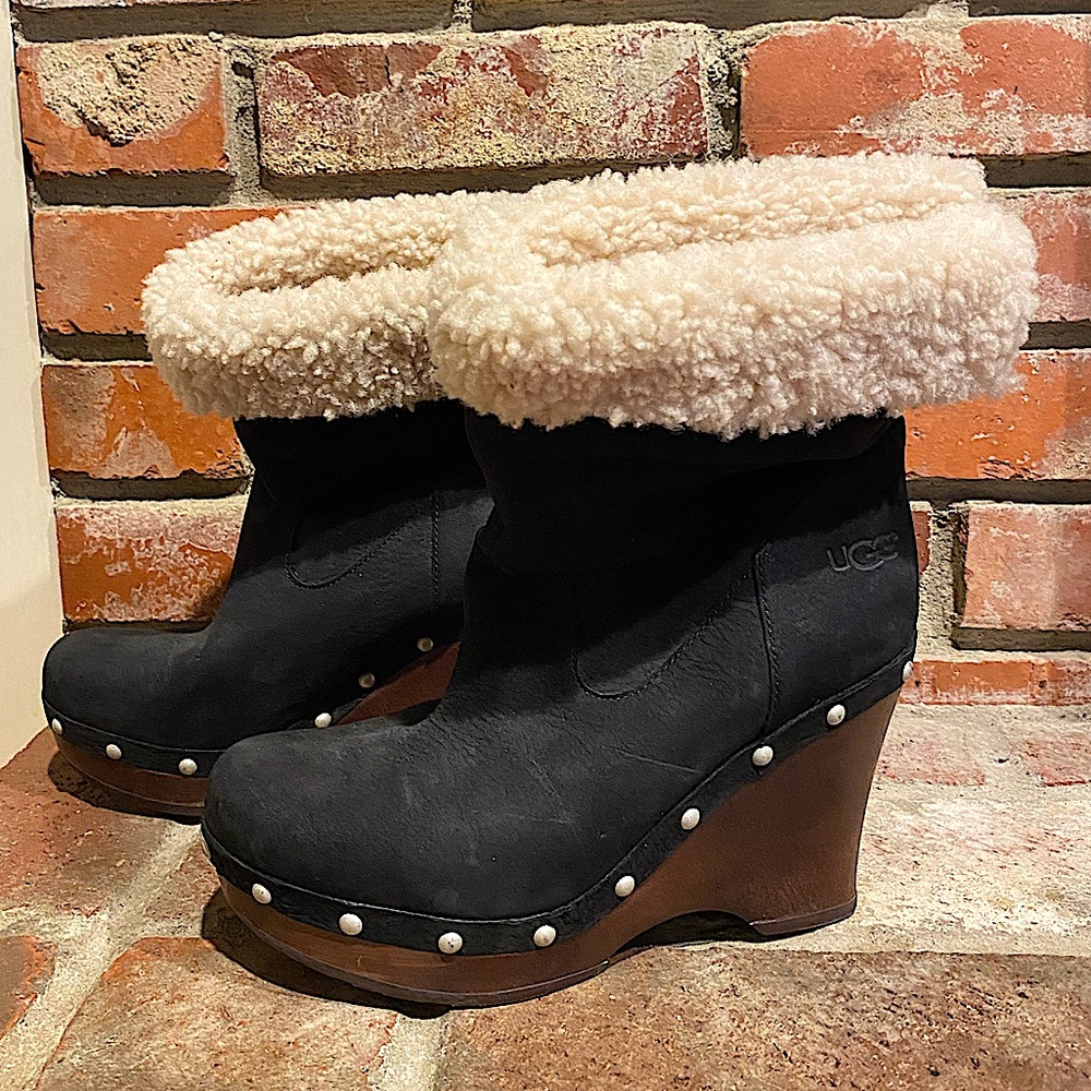 Ugg Carnegie Shearling Clog Bootie Women’s Size 7 Boots